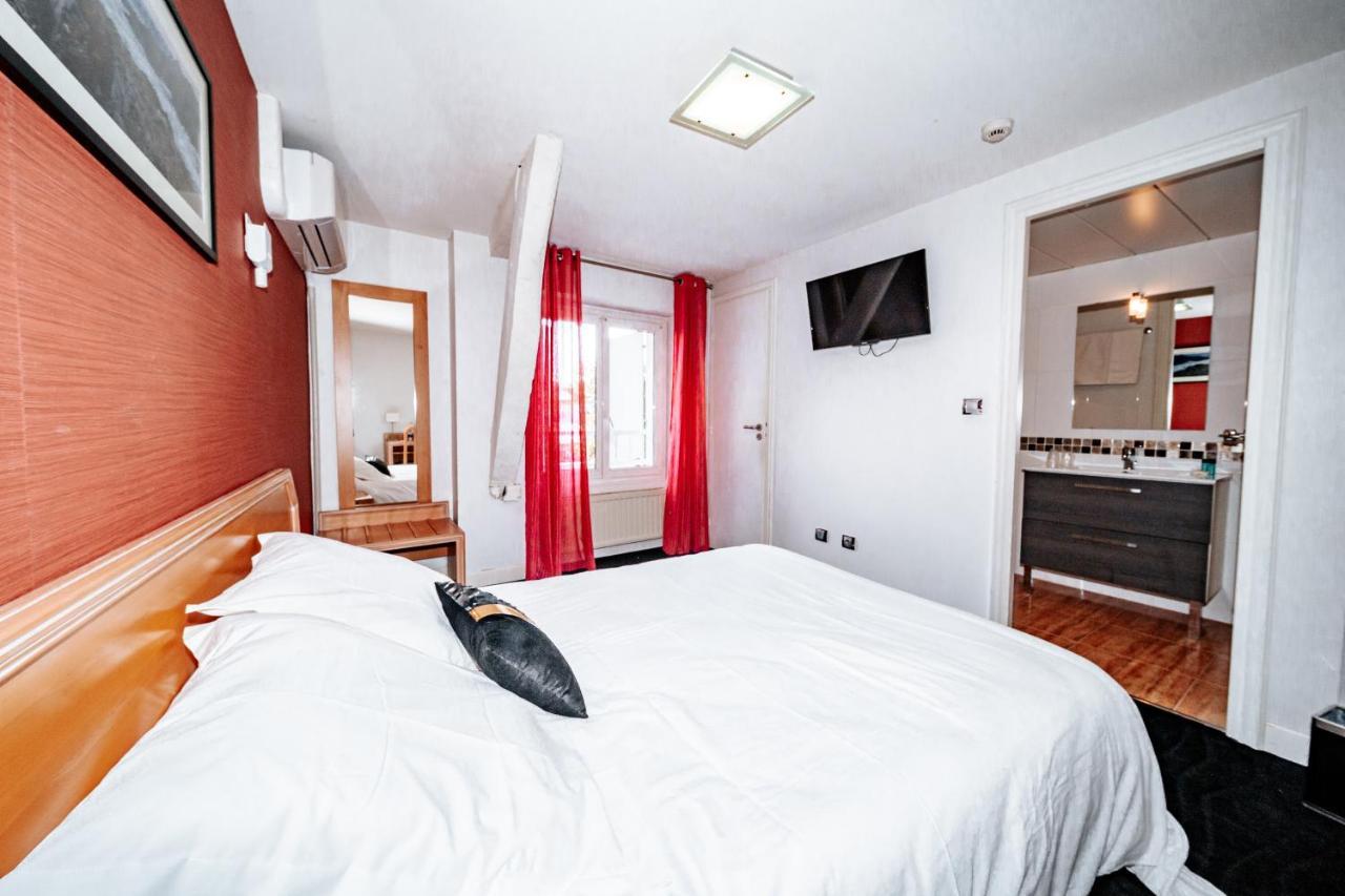 Hotel Le Tivoli Vic-en-Bigorre エクステリア 写真