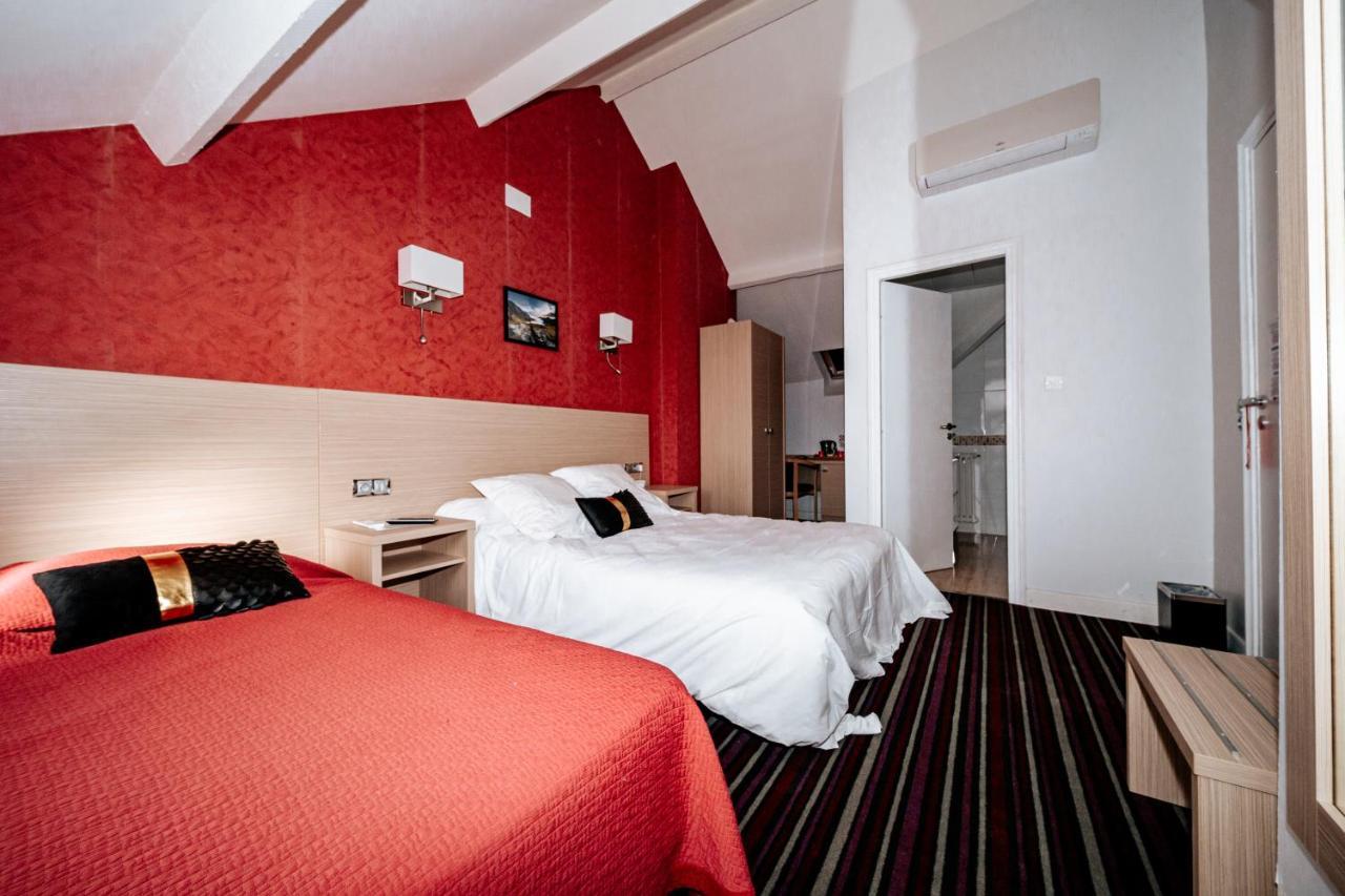 Hotel Le Tivoli Vic-en-Bigorre エクステリア 写真